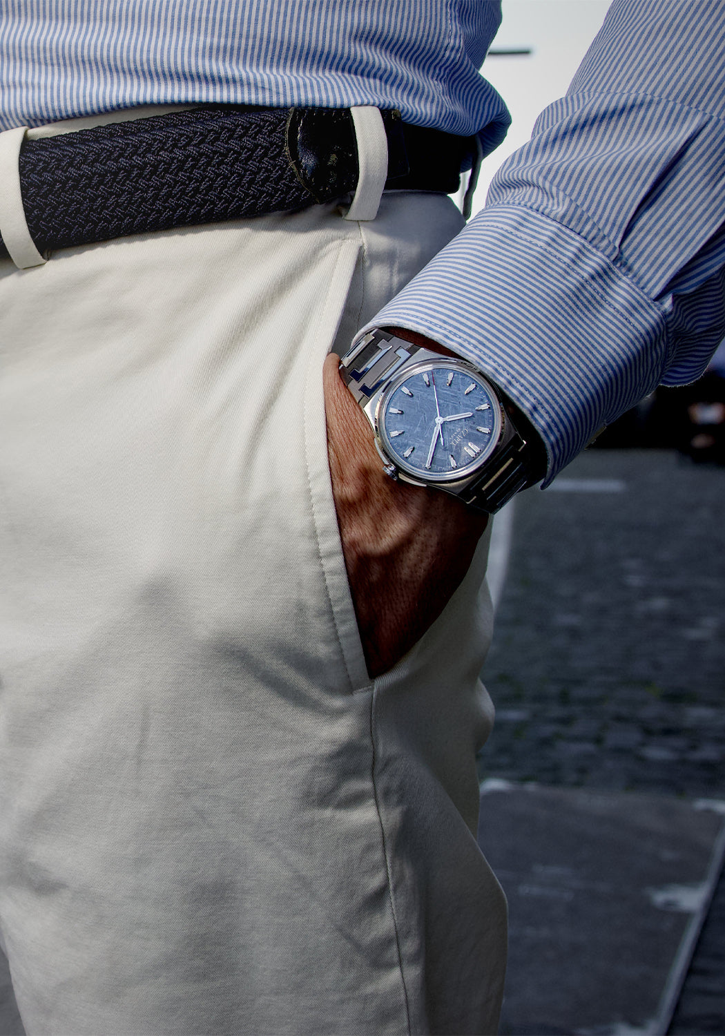 The blue dial of the Czapek & Cie Antarctique S Frozen Meteor stands out on a man's wrist