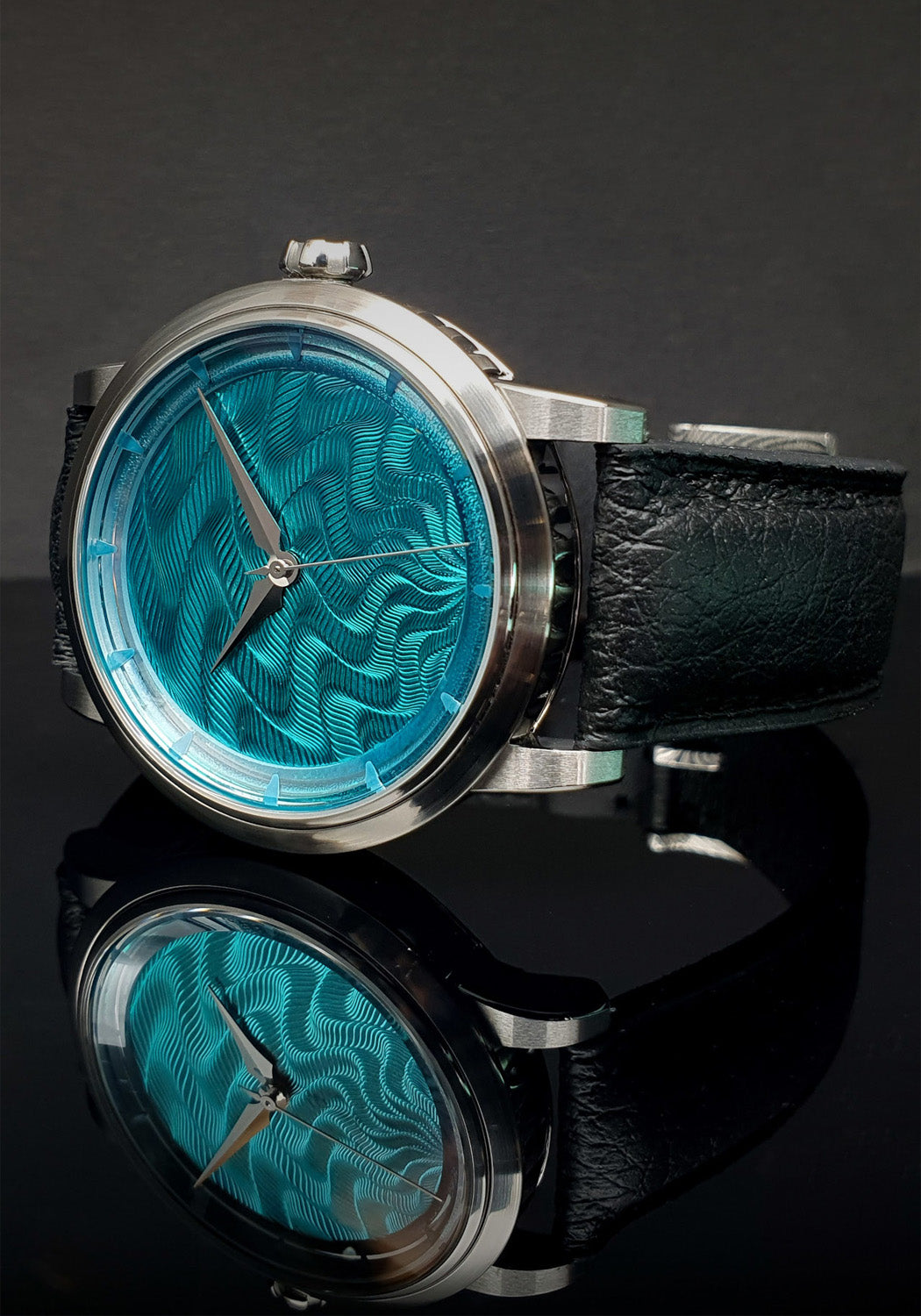The GoS Sarek Rissa features a vibrant turquoise guilloché dial | Luxury watch | OsterJewelers.com