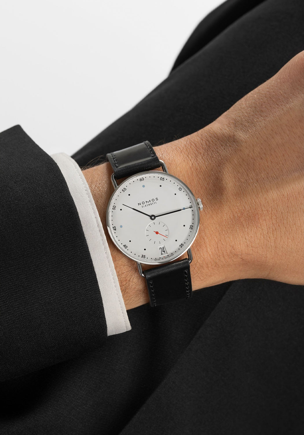 NOMOS Metro 38 Date | Ref. 1102 | Cherry Creek North | Denver Watches | OsterJewelers.com