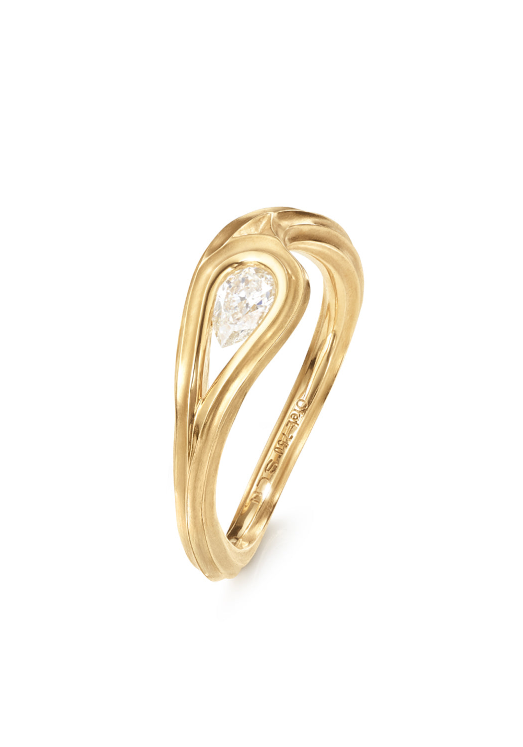 Closeup of the Ocean Drop 18KYG Solitaire Diamond Ring shows a single pear diamond swirled in gold