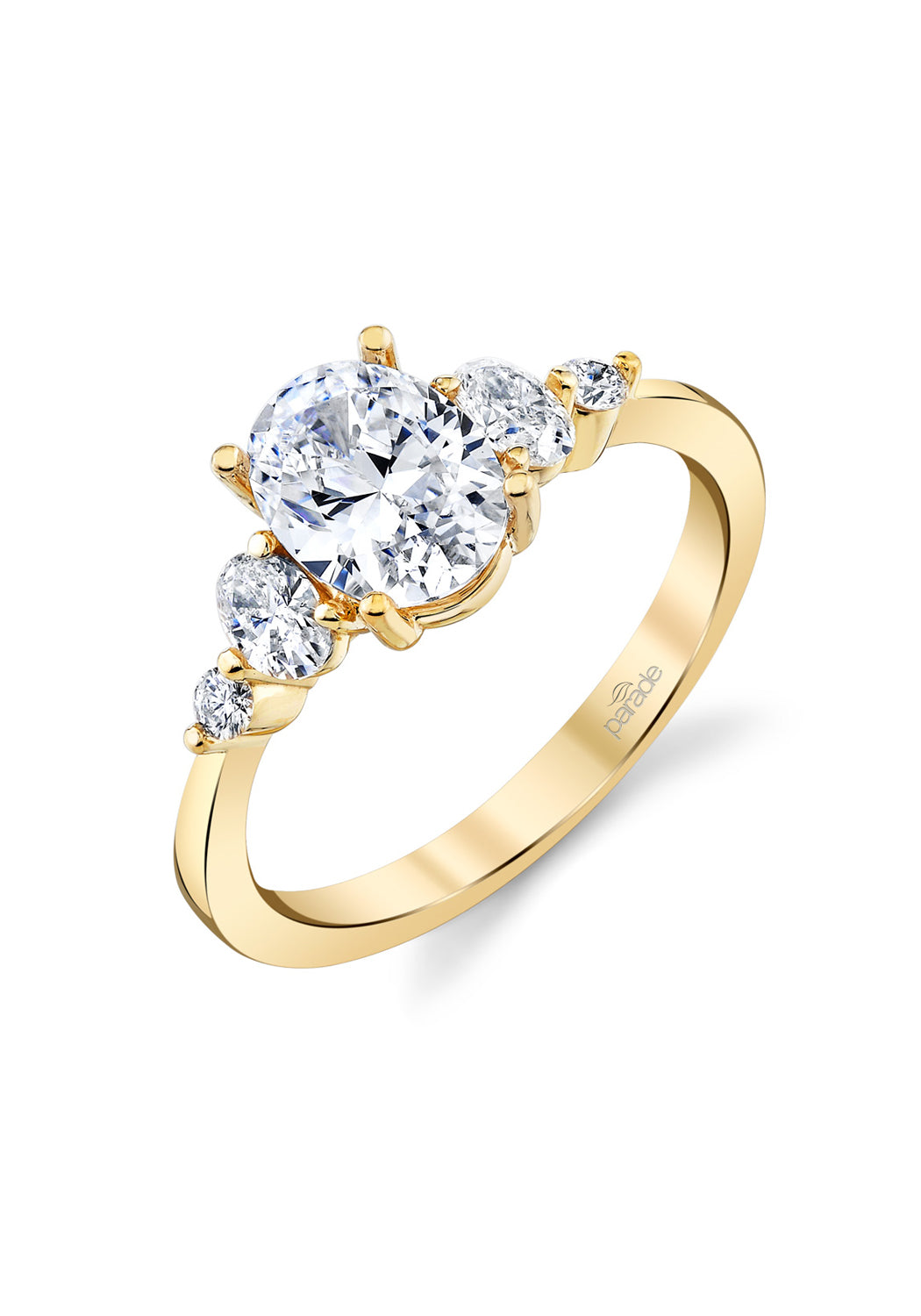 Parade Design 18KYG Graduated Round & Oval Semi-Mount Diamond Ring