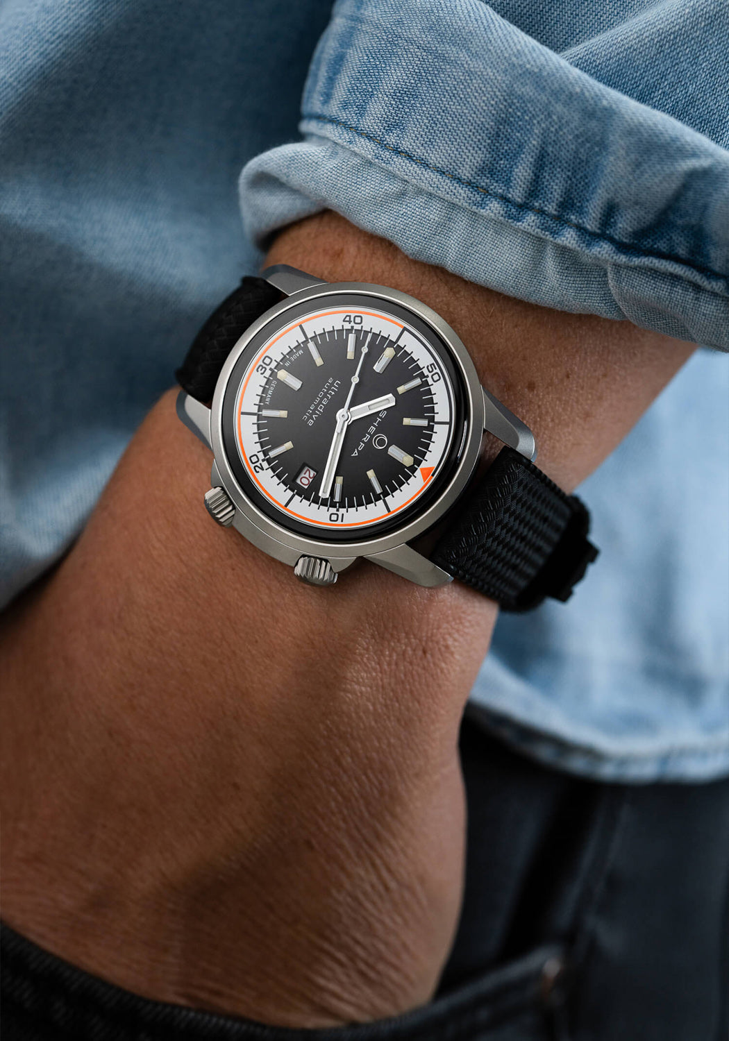 Sherpa Ultradive Satin | Rubber Strap | Dive Watch | Denver Watches | OsterJewelers.com
