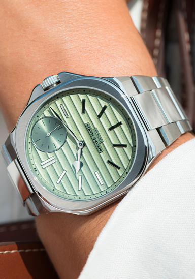Speake-Marin Ripples Metallic Green on the wrist | Ref. 604015460 | OsterJewelers.com