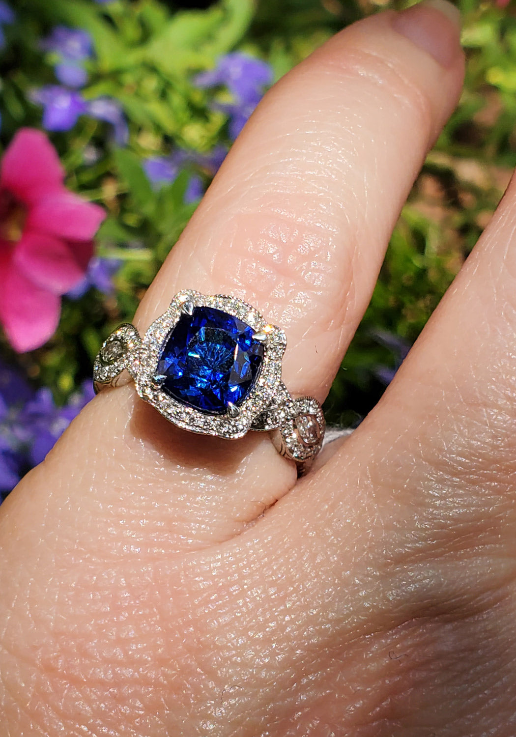Natural Blue Sapphire Ring in 18K White Gold | Hunt Country Jewelers