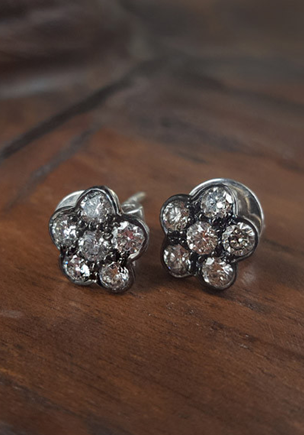 Sethi Couture Tuilerie 18KBG Cluster Diamond Stud Earrings | Ref. 2125ER | OsterJewelers.com