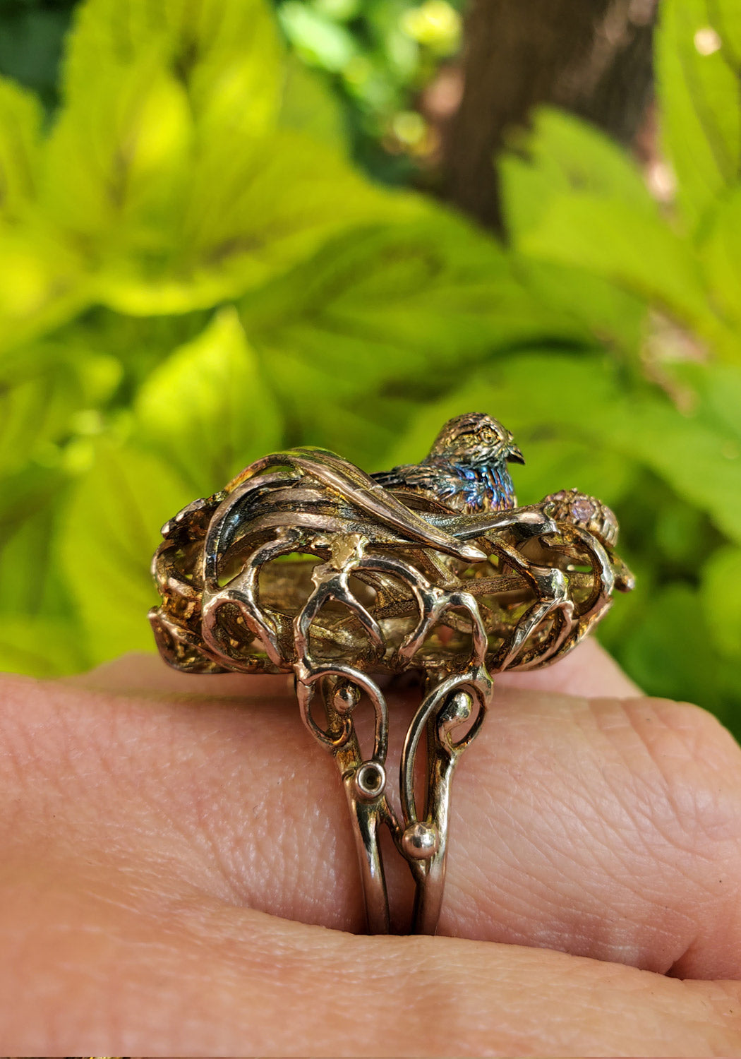 Vernissage Burnished Silver Sapphire Happy Bird Nest Ring | OsterJewelers.com